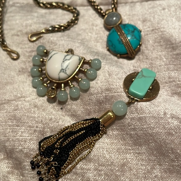 Stella & Dot Turquoise Tassel 4 ways to wear Necklace - Picture 9 of 11